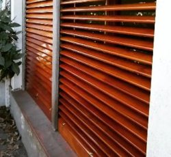 cortina-madera-a-medida-caba