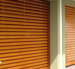 reparar-persiana-madera-puerto-madero